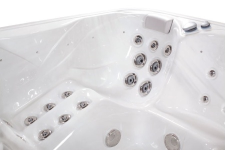 Гидромассажный спа-бассейн Wellis Saturn